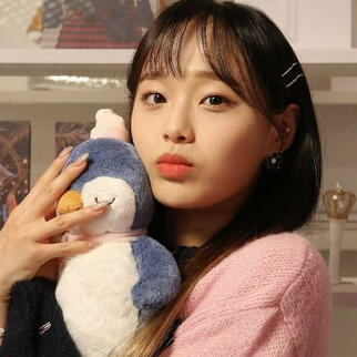 chuu ^